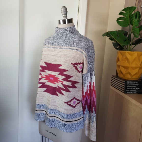 Mindfully Made Sweater Size Medium NEW! - Picture 7 of 14